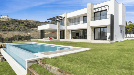Villa for Sale El Paraiso Marbella