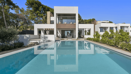 Villa for Sale Marbella Golden Mile Gated Community