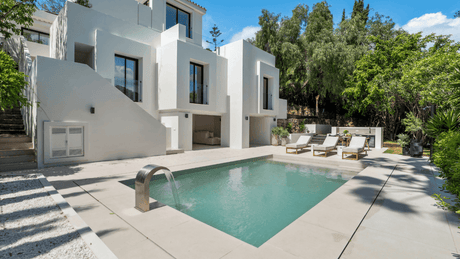 Villa Lucalle Marbella La Cerquilla for Sale