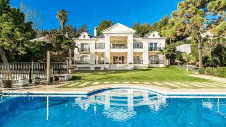 Villas for Sale Cascada de Camojan Marbella Sea Views