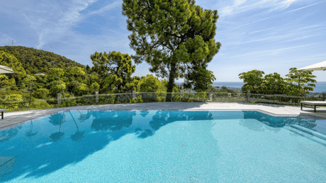 Villas for Sale in Cascada de Camojan Marbella