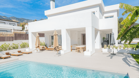 Villas for Sale in Marbella Golden Mile Modern