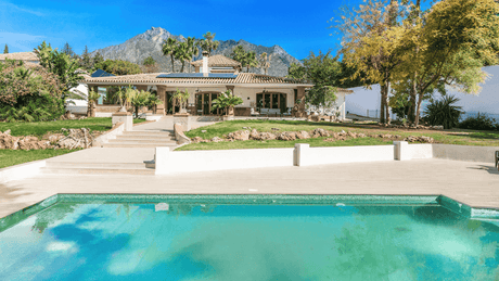 Villas for Sale Marbella Golden Mile Nagueles