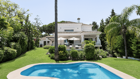 Villas for Sale Nueva Andalucia Marbella Las Brisas