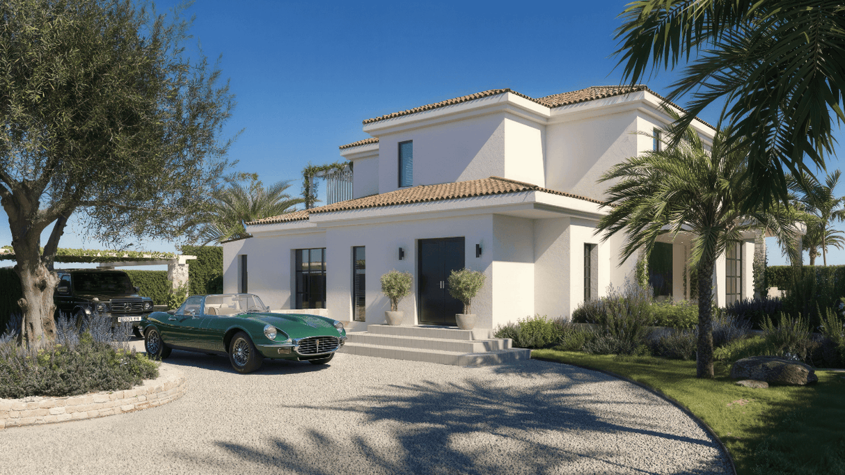 Italian style villa for sale in Nueva Andalucia