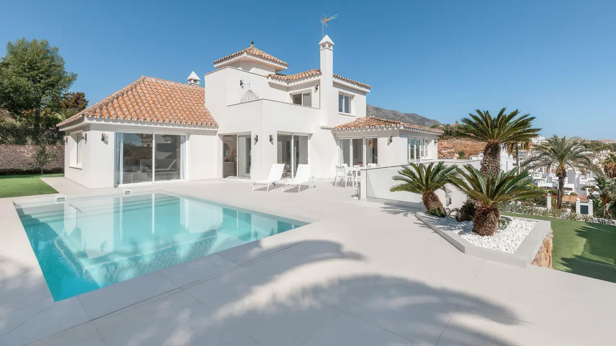 Under 2.790.000€ NUEVA ANDALUCIA 5 Beds Marbella1.es