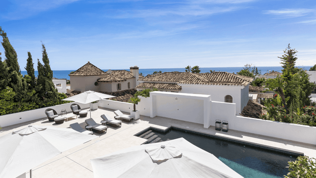 Luxury villa for sale in Marbella East with sea views and private pool