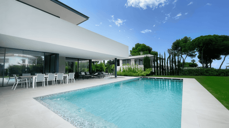 Contemporary villa for sale in Golden Mile Marbella