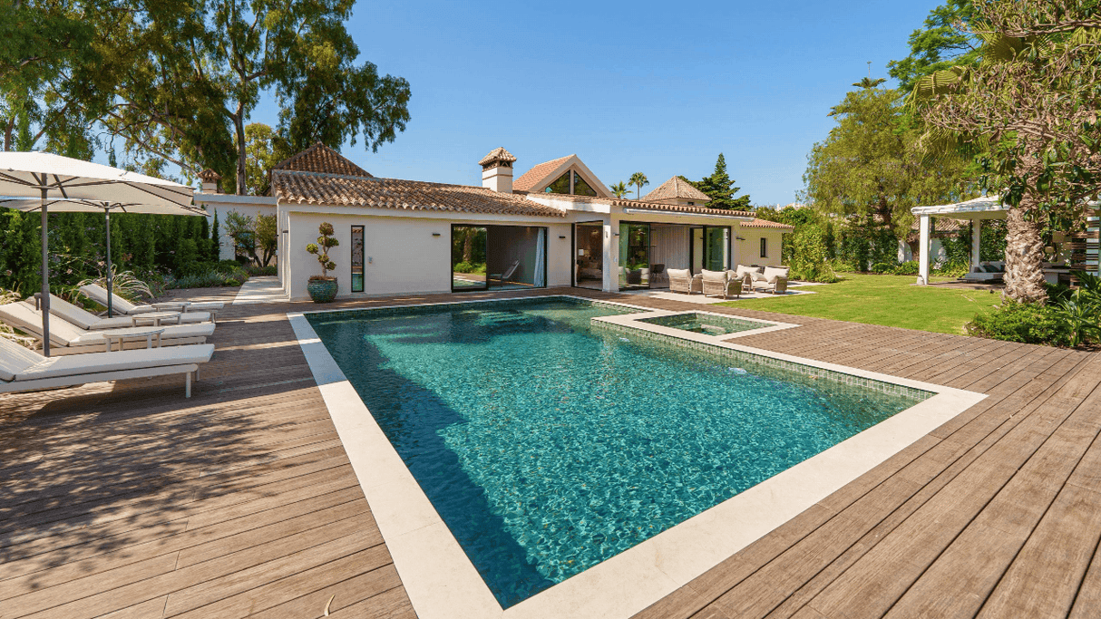 Villa Beach Life Marbella Puerto Banus for Sale