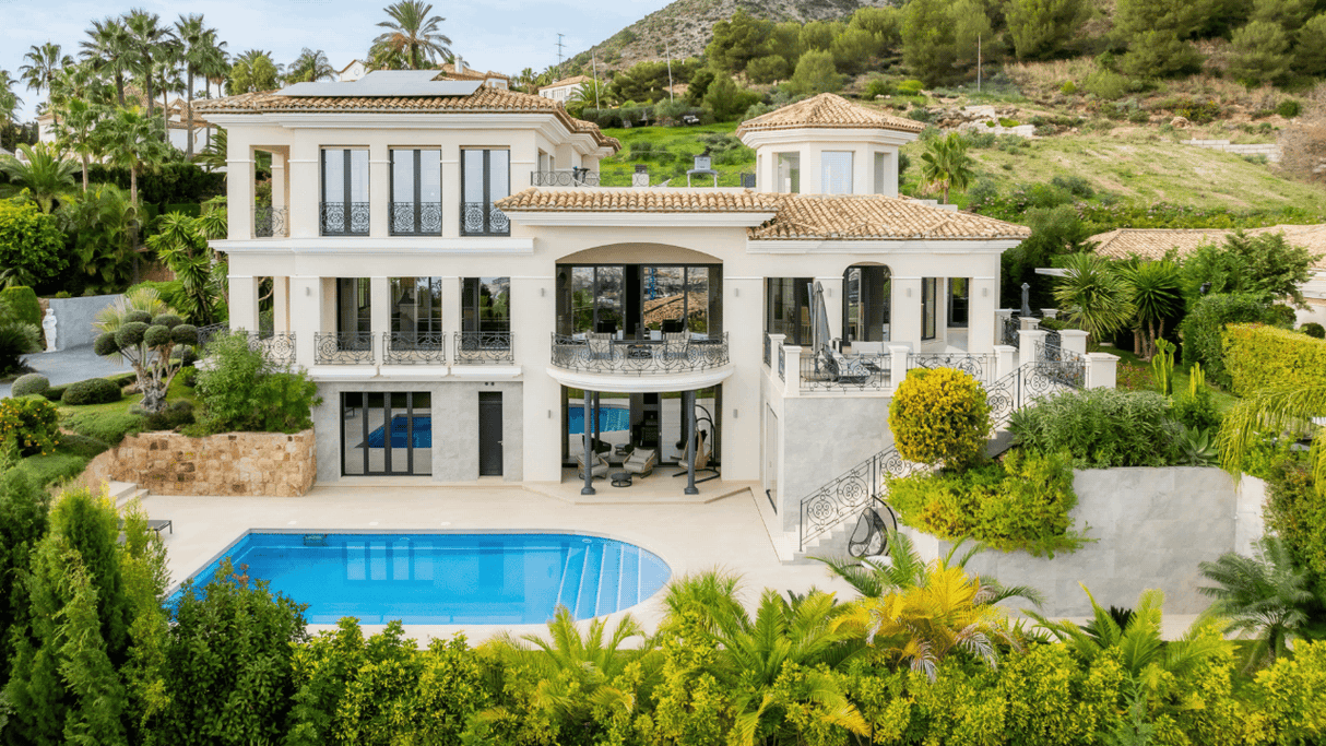 Villa Paradiso Marbella Sierra Blanca for Sale