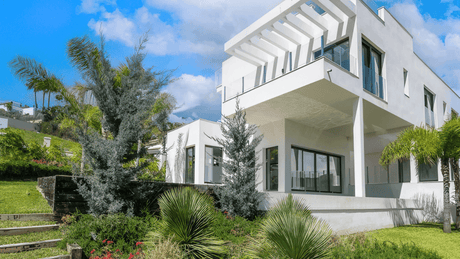 Villas for Sale in Marbella East Elviria
