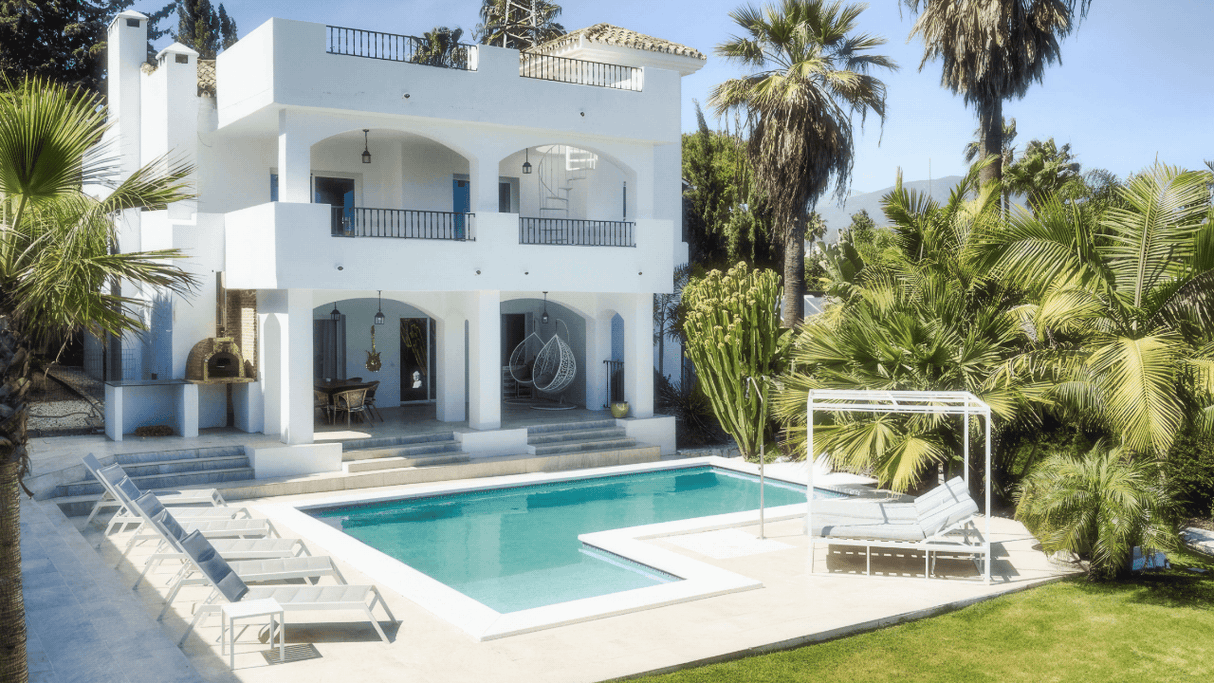 Villas for Sale Nueva Andalucia Marbella Investment