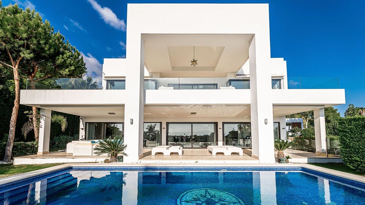 NEW! Villa for Sale with SEA Views in Marbella Sierra Blanca【4.500.000€】