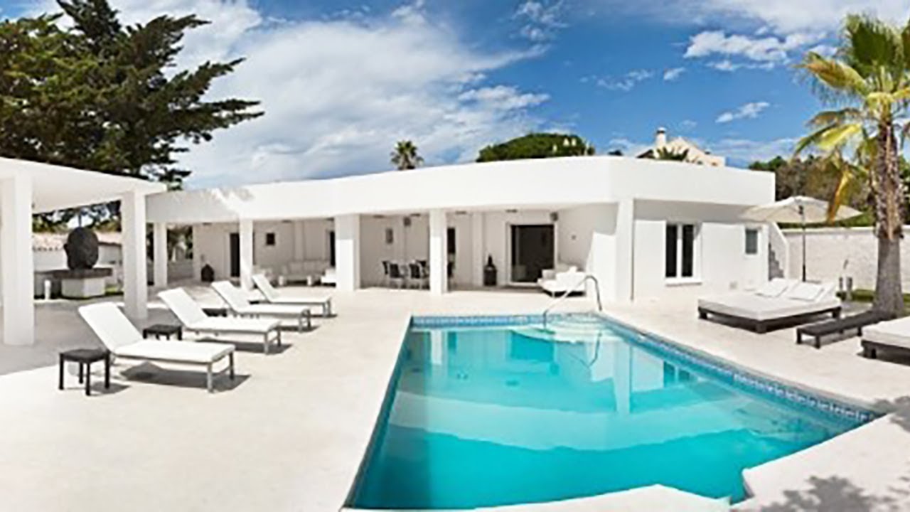 NEW! Villa 300m BEACH in Marbella for Sale【1.250.000€】