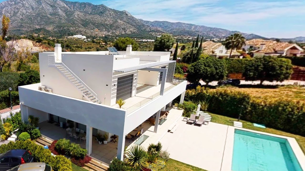 NEW! Villa in Lomas de Marbella Club for Sale【2.950.000€】
