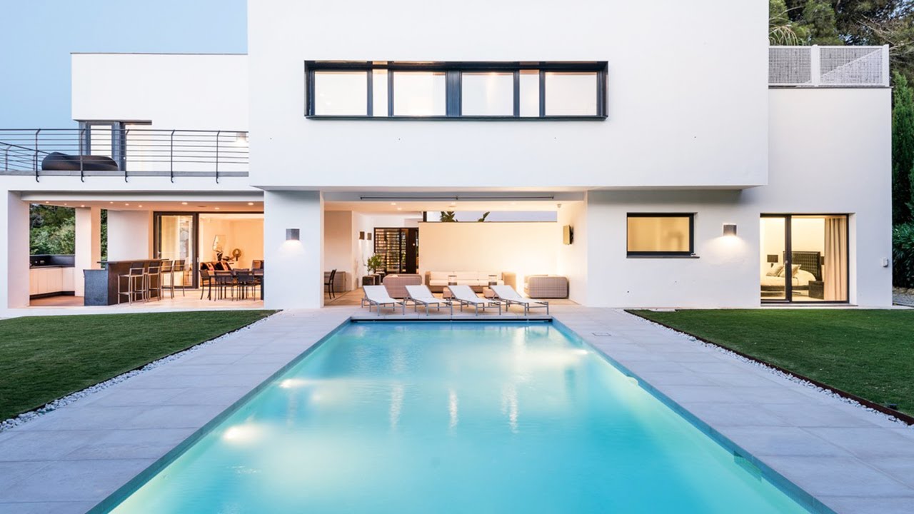 NEW! Stunning Villa in GATED Community (Sotogrande, Spain)【2.100.000€】