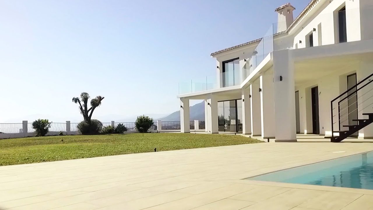 NEW! Villa in Marbella with Panoramic SEA Views【2.285.000€】