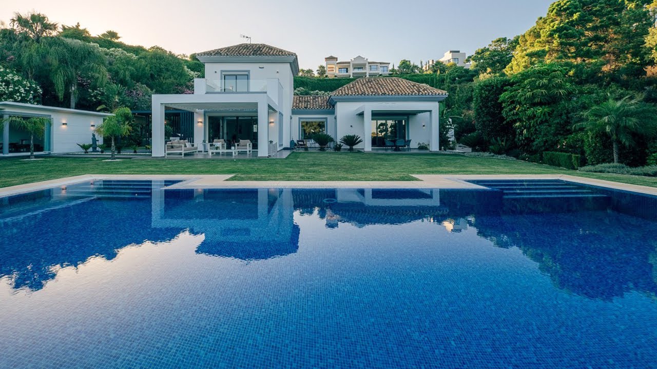 NEW Images! Villa with HIGH PRIVACY (Monte Mayor, Marbella)【1.645.000€】