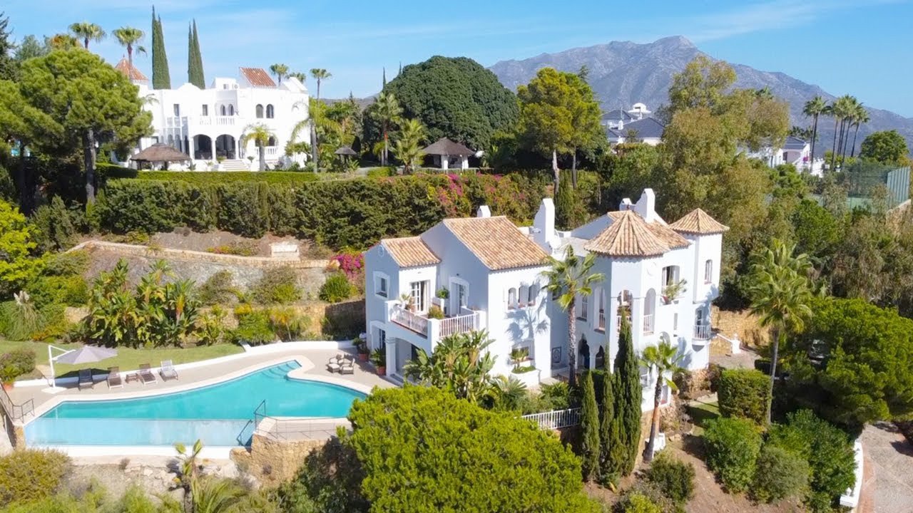 Traditional Villa with SEA Views in El Madroñal (Marbella)【2.150.000€】