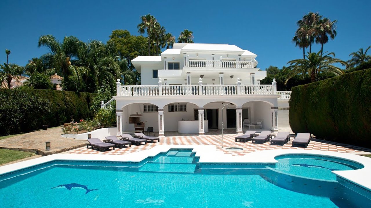 NEW! Villa with Big Plot in Nueva Andalucia Marbella【3.200.000€】